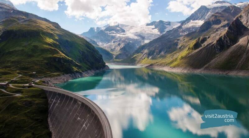 Капрун дамба